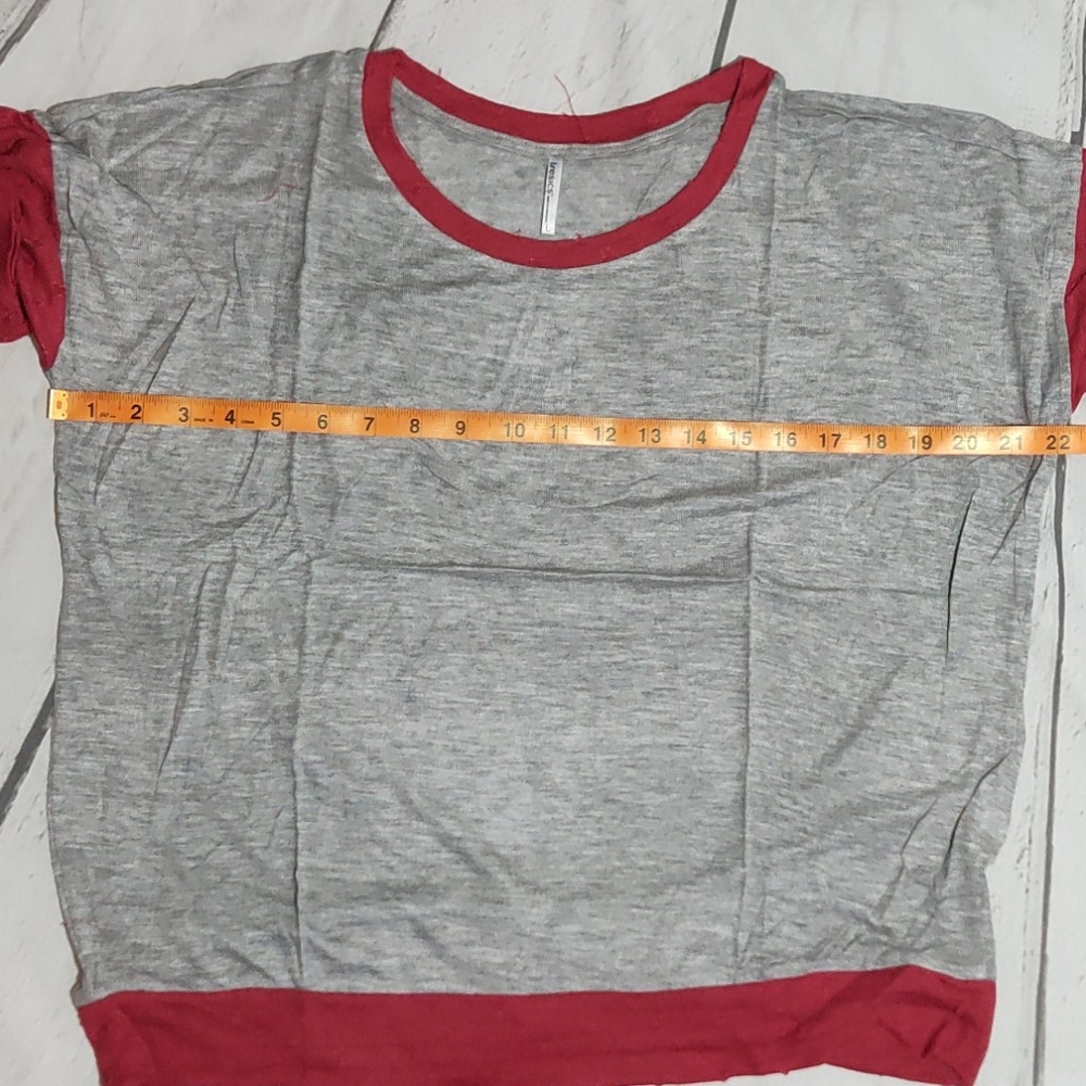 🛒Lightweight Knit Distressed Shirt - Picture 7 of 7
